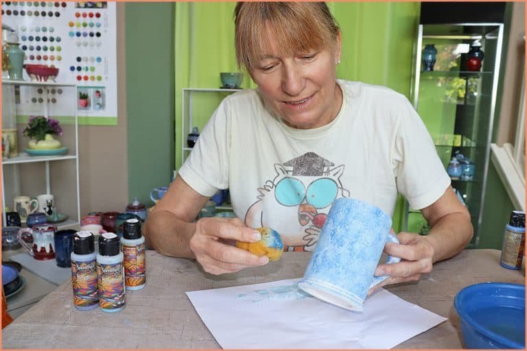 Applying Underglaze On Greenware Vs Bisqueware Which Is Best