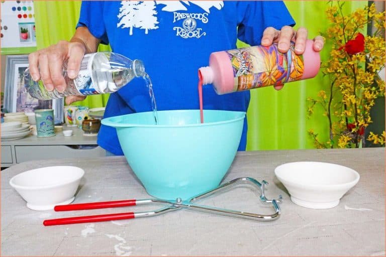 How To Use Underglaze Pottery Crafters