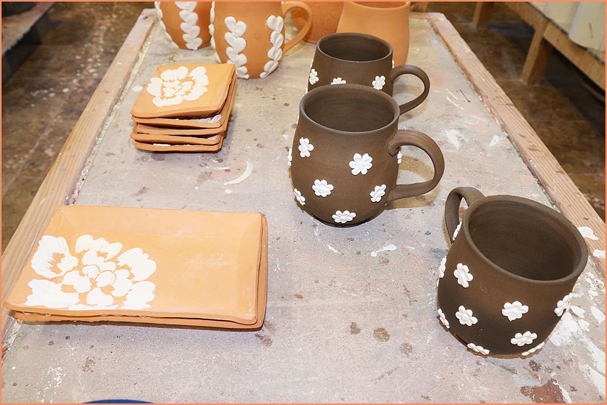 an image of Underglazed plates and mugs