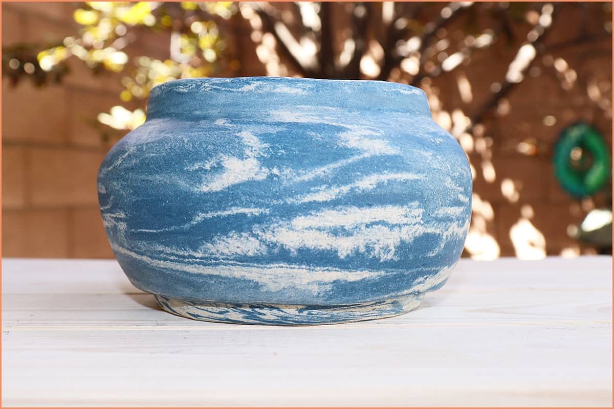 what is a good glossy glaze to use for this clay? to make it food safe/  plant safe(might make some plant pots or plates or something idk) : r/clay